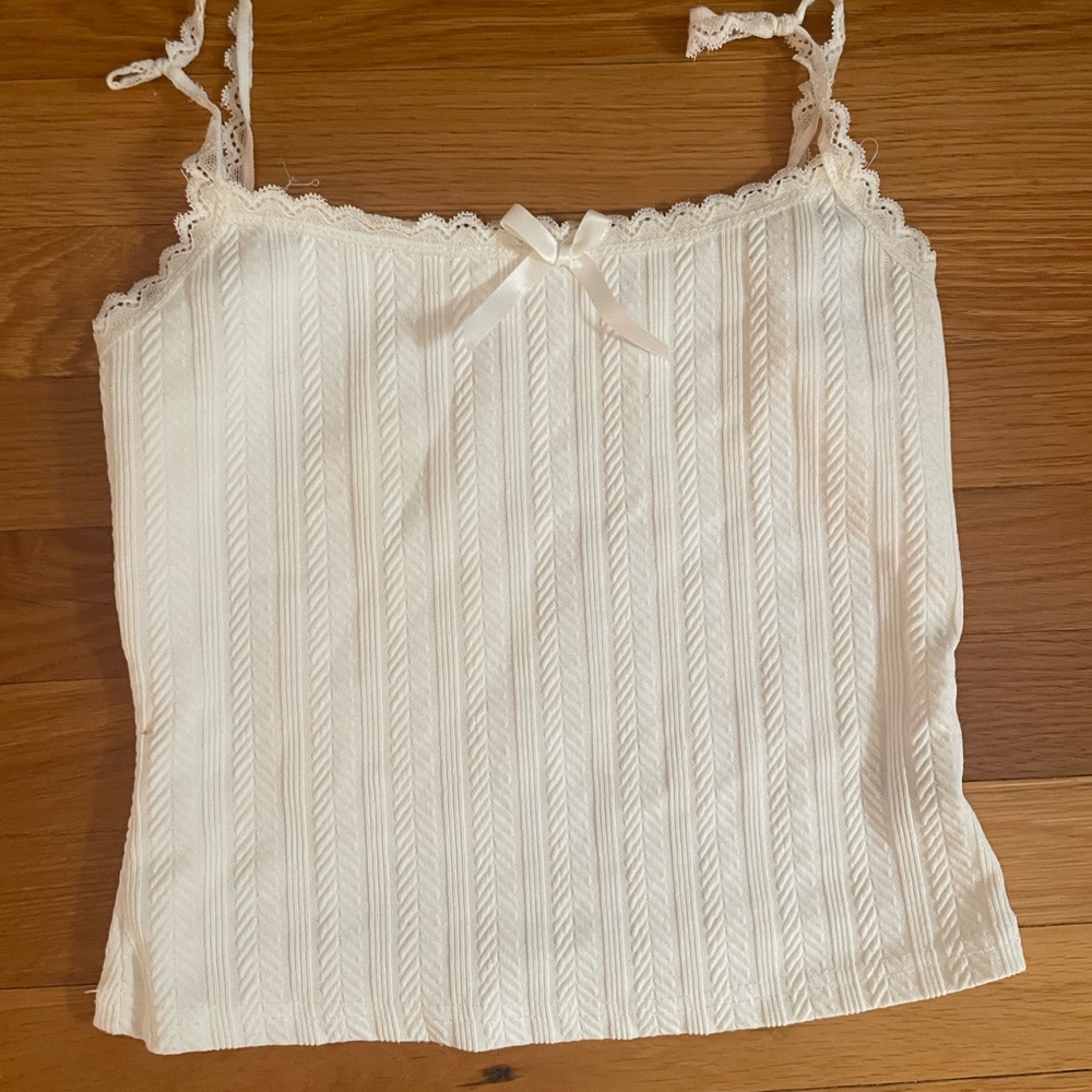 SHEIN White Lace Bow Camisole Top